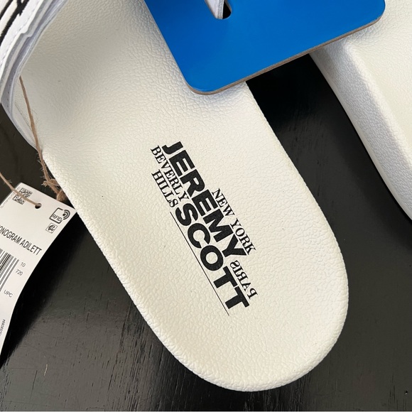 💙 NWT💙 ADIDAS Jeremy Scott Monogram Adilette Wings Slides
 ￼ ￼ - Picture 5 of 8
